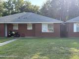 209 Lawler Avenue - Photo 1