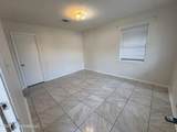 209 Lawler Avenue - Photo 5