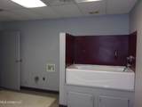 944 Cedar Lake Road - Photo 17