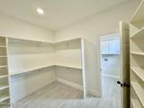 2877 High Pointe Avenue - Photo 11