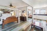 200 Carroll Avenue - Photo 20