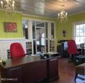 1117 Washington Avenue - Photo 4