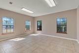 313 Abbey Court - Photo 8