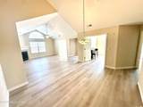 8686 Parkview Oaks Circle - Photo 10