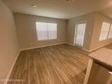 212 Hawthorne Drive - Photo 7