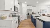 18418 Spring Hill Drive - Photo 9