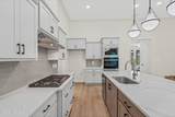 9912 Cypress Willow Cove - Photo 15