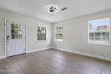 904 Waveland Avenue - Photo 18