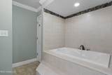 904 Waveland Avenue - Photo 23