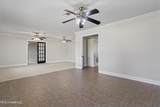 904 Waveland Avenue - Photo 8