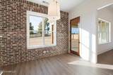 2035 Livingston Way - Photo 16