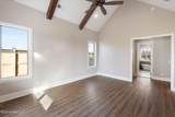 2035 Livingston Way - Photo 18