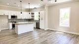 350 Menge Avenue - Photo 6