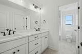 2035 Livingston Way - Photo 34