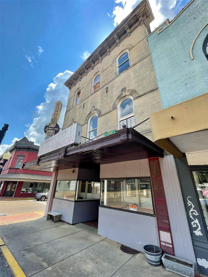 101 Union Street - Photo 1
