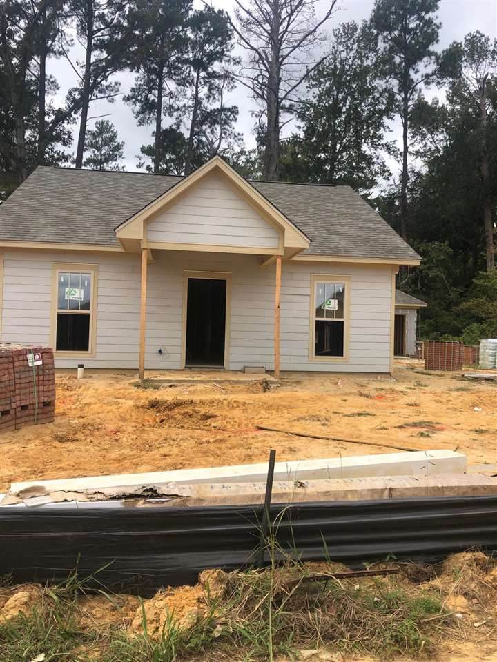 836 Long Leaf Circle - Photo 1