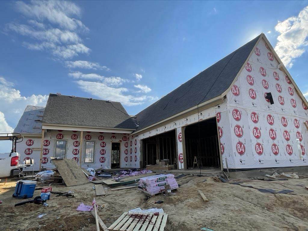 408 Pilot Circle - Photo 1