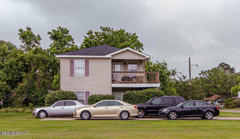 2022 22nd Street - Photo 1