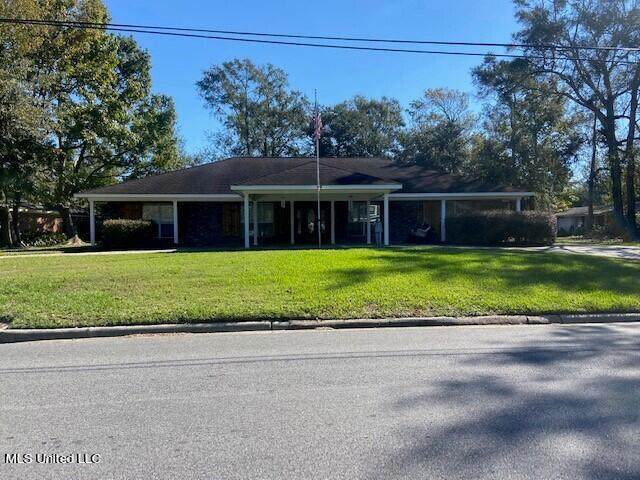 4014 Willow Street - Photo 1