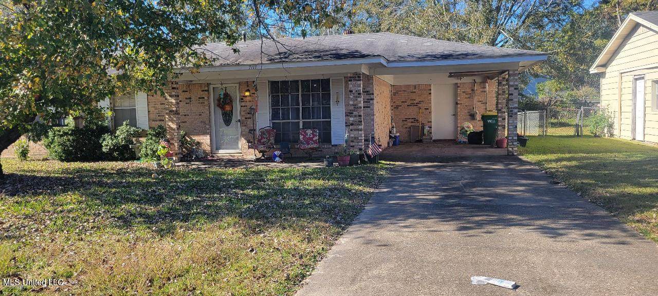 7117 Larochelle Drive - Photo 1