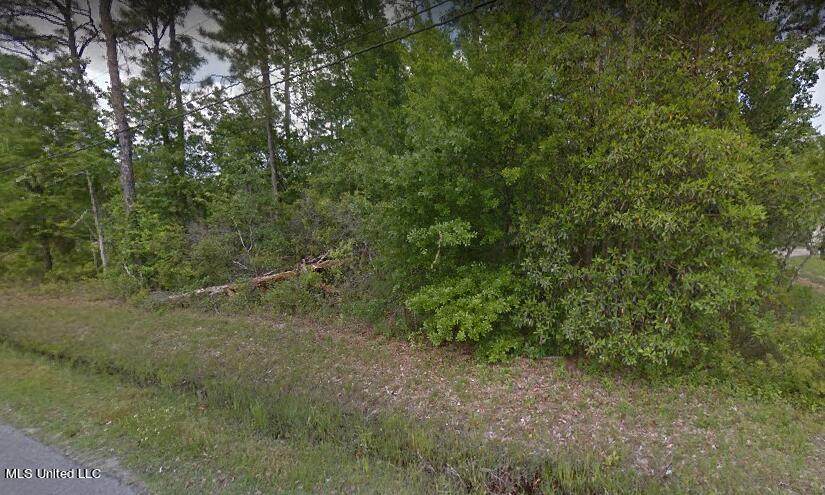 53rd Avenue - Photo 1