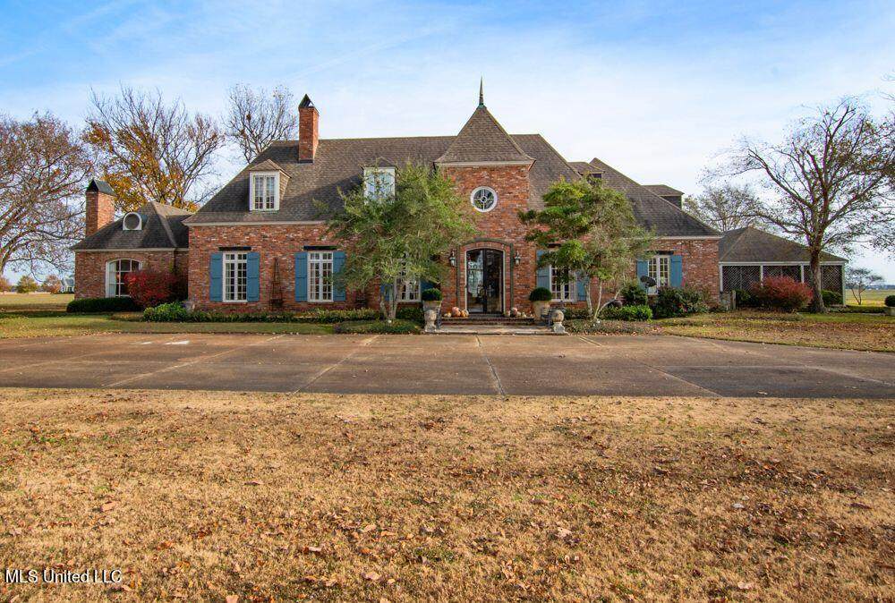 1700 Dutch Parker Road - Photo 1