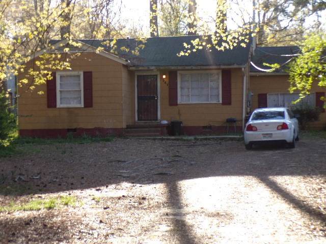 241 Lea Circle - Photo 1