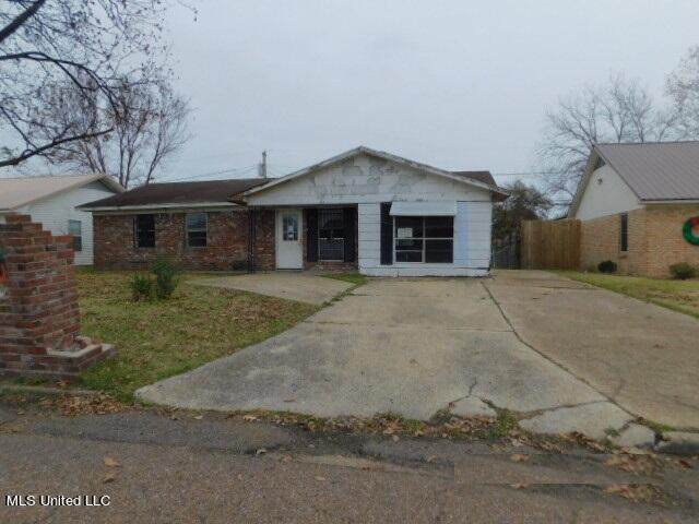 1132 Barnes Avenue - Photo 1