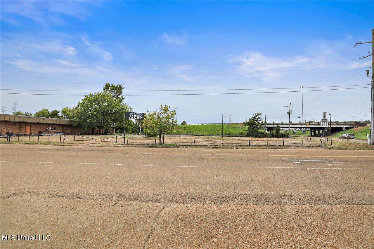 1800 Gallatin Street - Photo 1