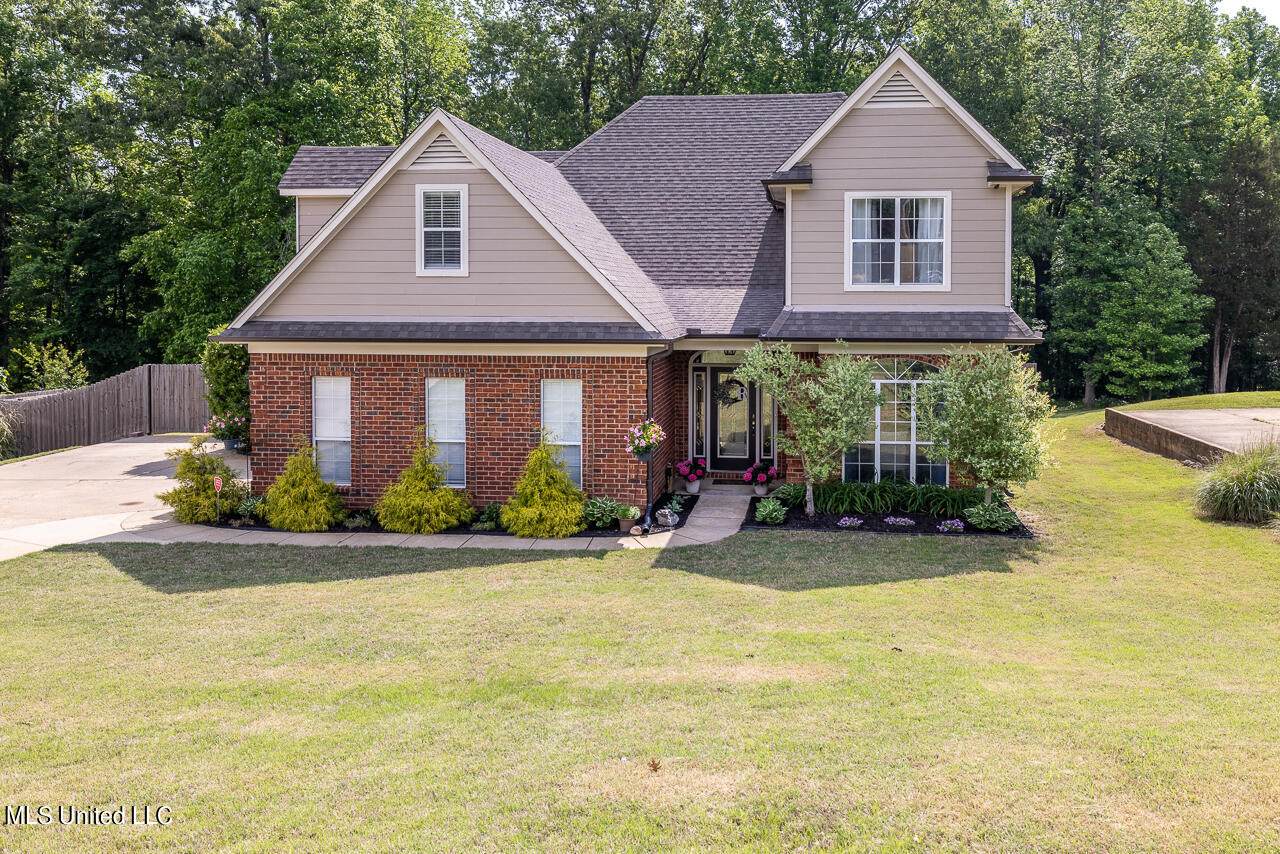 3701 Edgewood Boulevard - Photo 1
