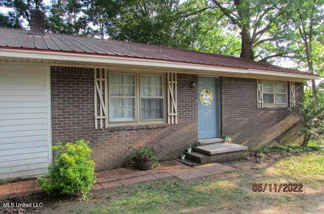 98 Magnolia Street - Photo 1