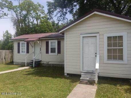 1812 Market Street - Photo 1