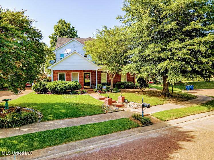 7128 Apache Drive - Photo 1