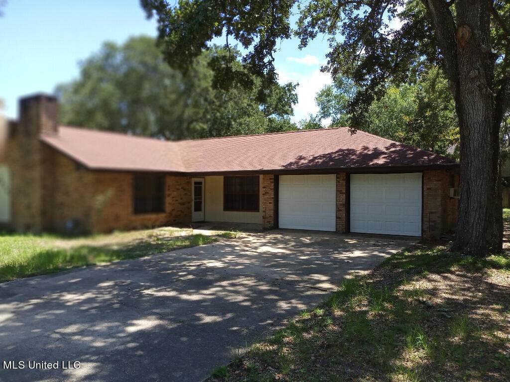 8609 Neptune Avenue - Photo 1