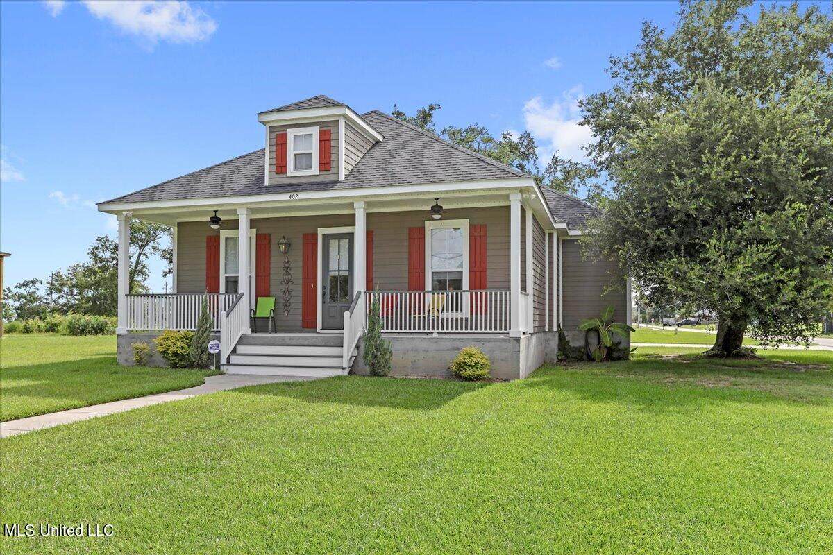 402 Cleveland Avenue - Photo 1