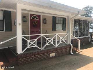 4610 Moon Lake Road - Photo 1