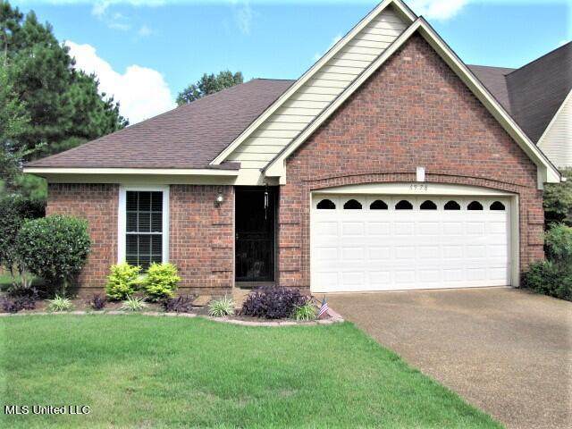 6978 Kings Row Drive - Photo 1