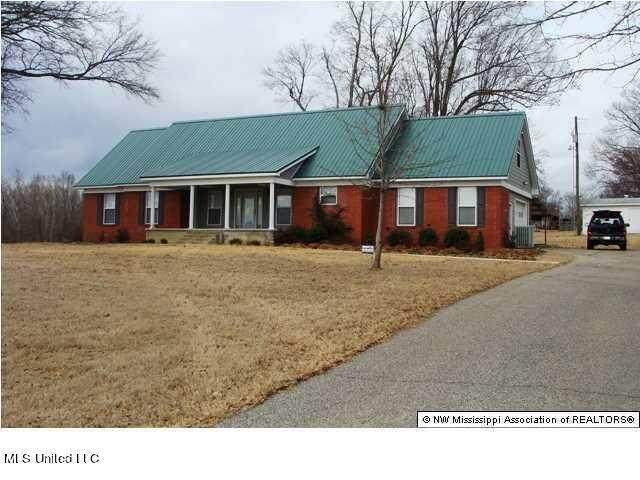 9180 Cub Lake Road - Photo 1
