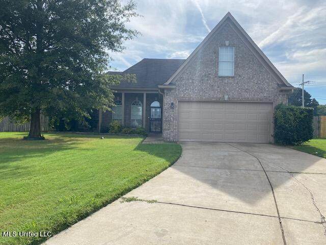 6098 Ravenwood Lake Drive - Photo 1