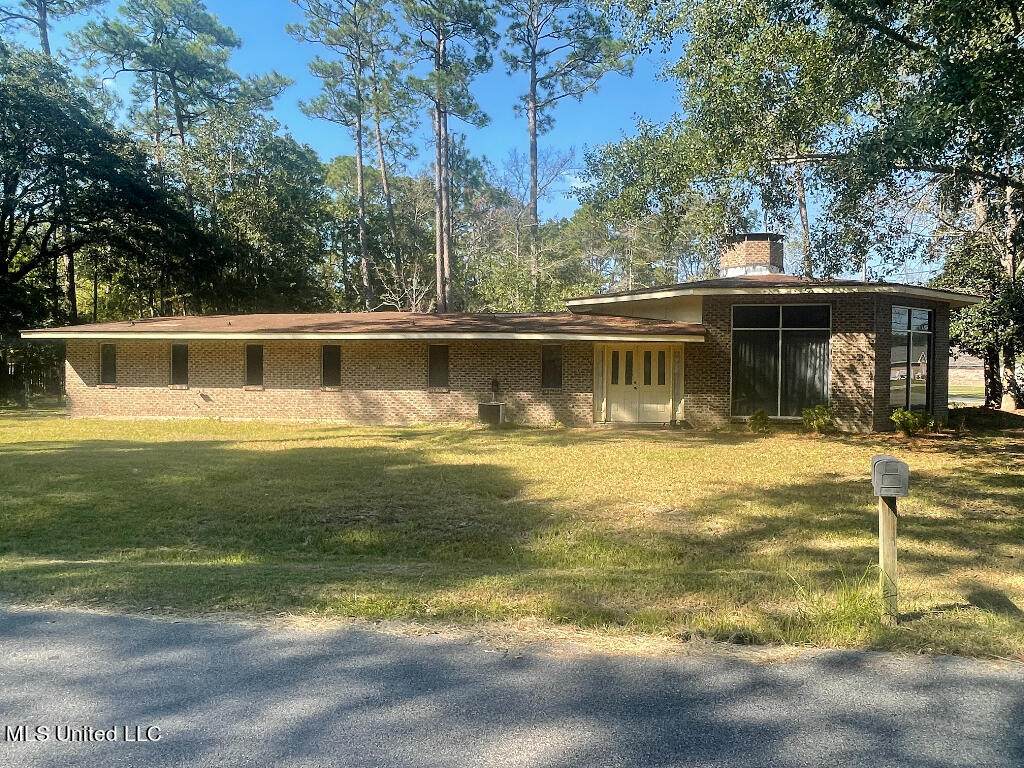 8600 Bayou Castelle Drive - Photo 1