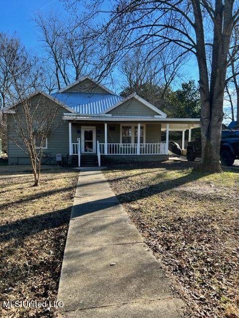 202 Childress Street - Photo 1