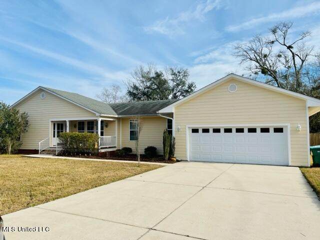 43 52nd Street - Photo 1