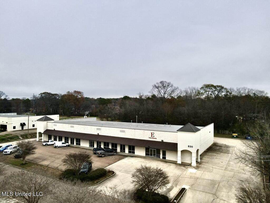 830 Wilson Drive - Photo 1