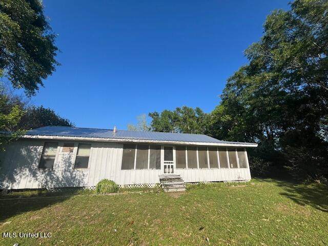 14142 Pearce Drive - Photo 1