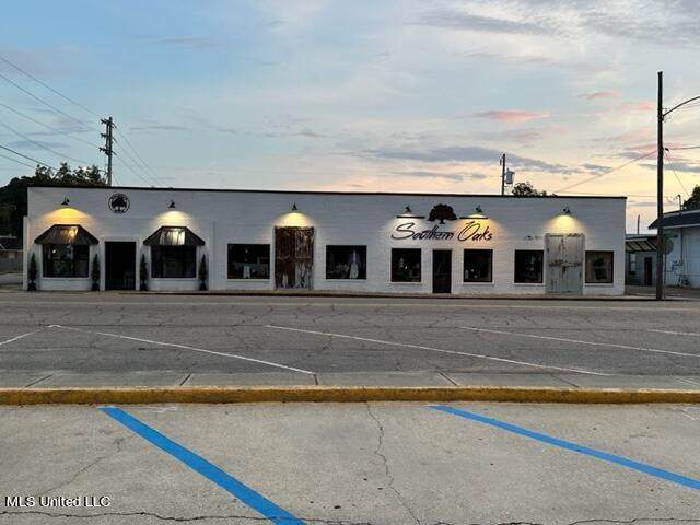 101 Shelby Speights Drive - Photo 1