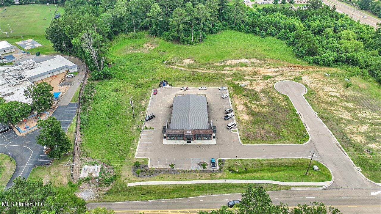 00001 Northside Drive - Photo 1