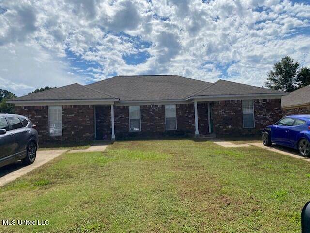 409 Bruce Street - Photo 1