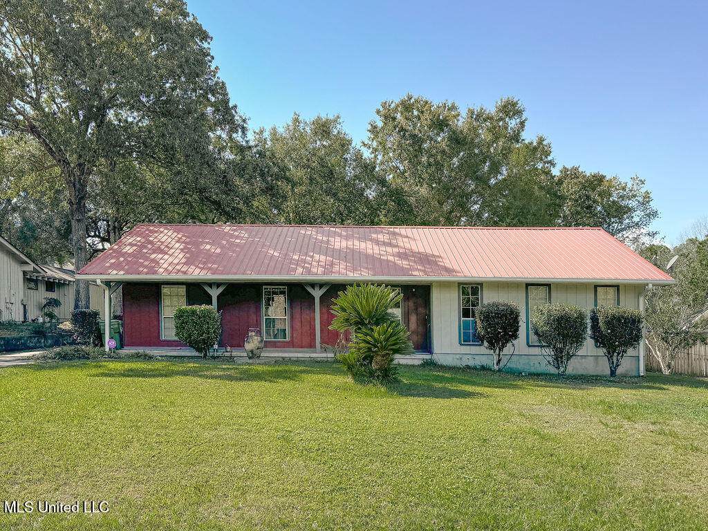 656 Mauna Loa Court - Photo 1