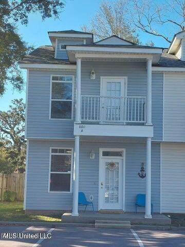 1101 Century Oaks Drive - Photo 1