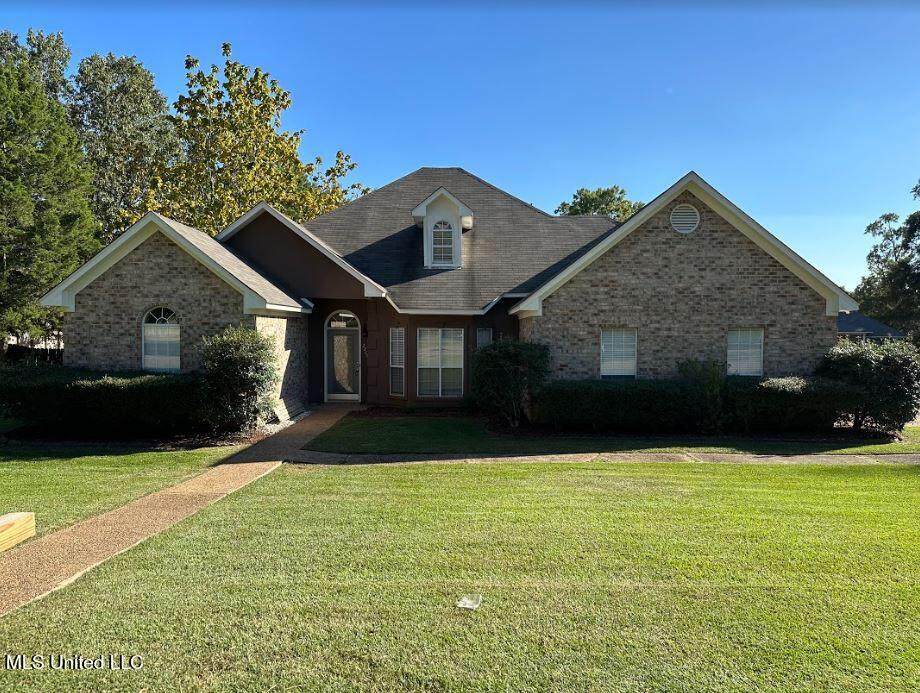 2206 Pinehaven Drive - Photo 1